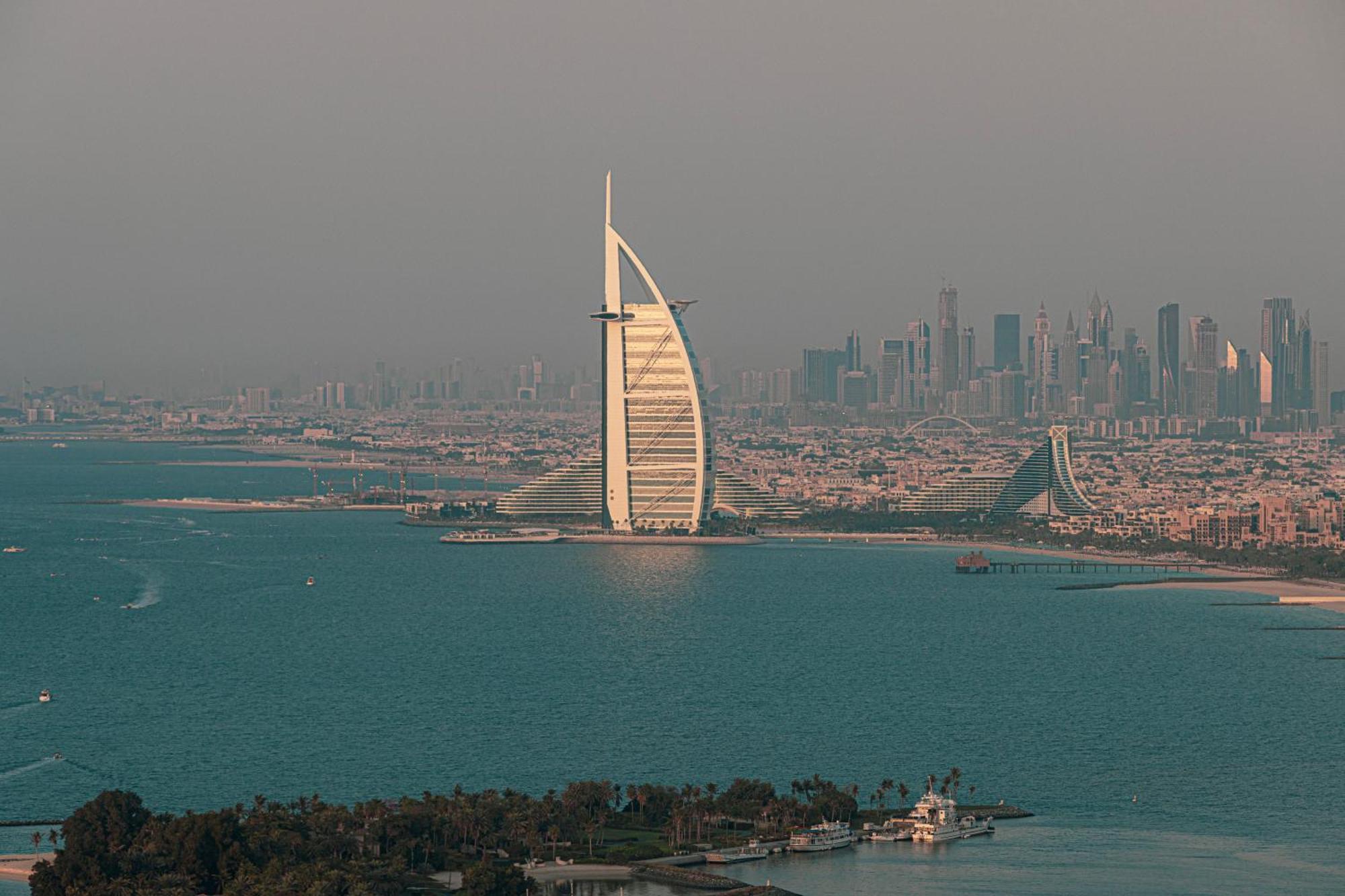 Luxe 4br With Panoramic Views L Marina & Burj * Dubai