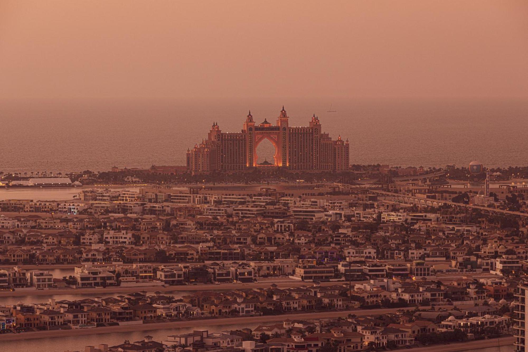 Luxe 4br With Panoramic Views L Marina & Burj *