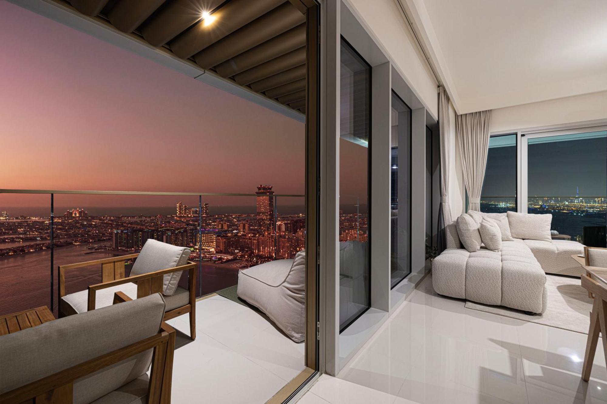 Luxe 4br With Panoramic Views L Marina & Burj Apartment