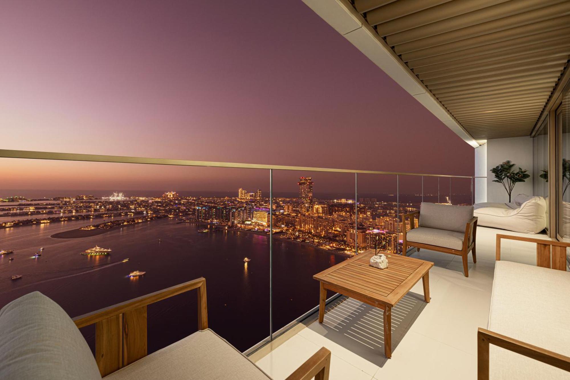 Luxe 4br With Panoramic Views L Marina & Burj Apartment *