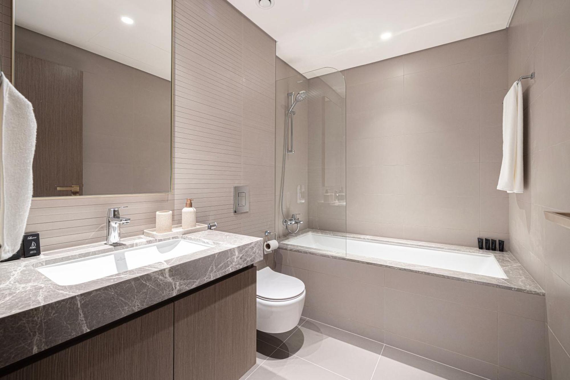 Apartment Luxe 4br With Panoramic Views L Marina & Burj Dubai