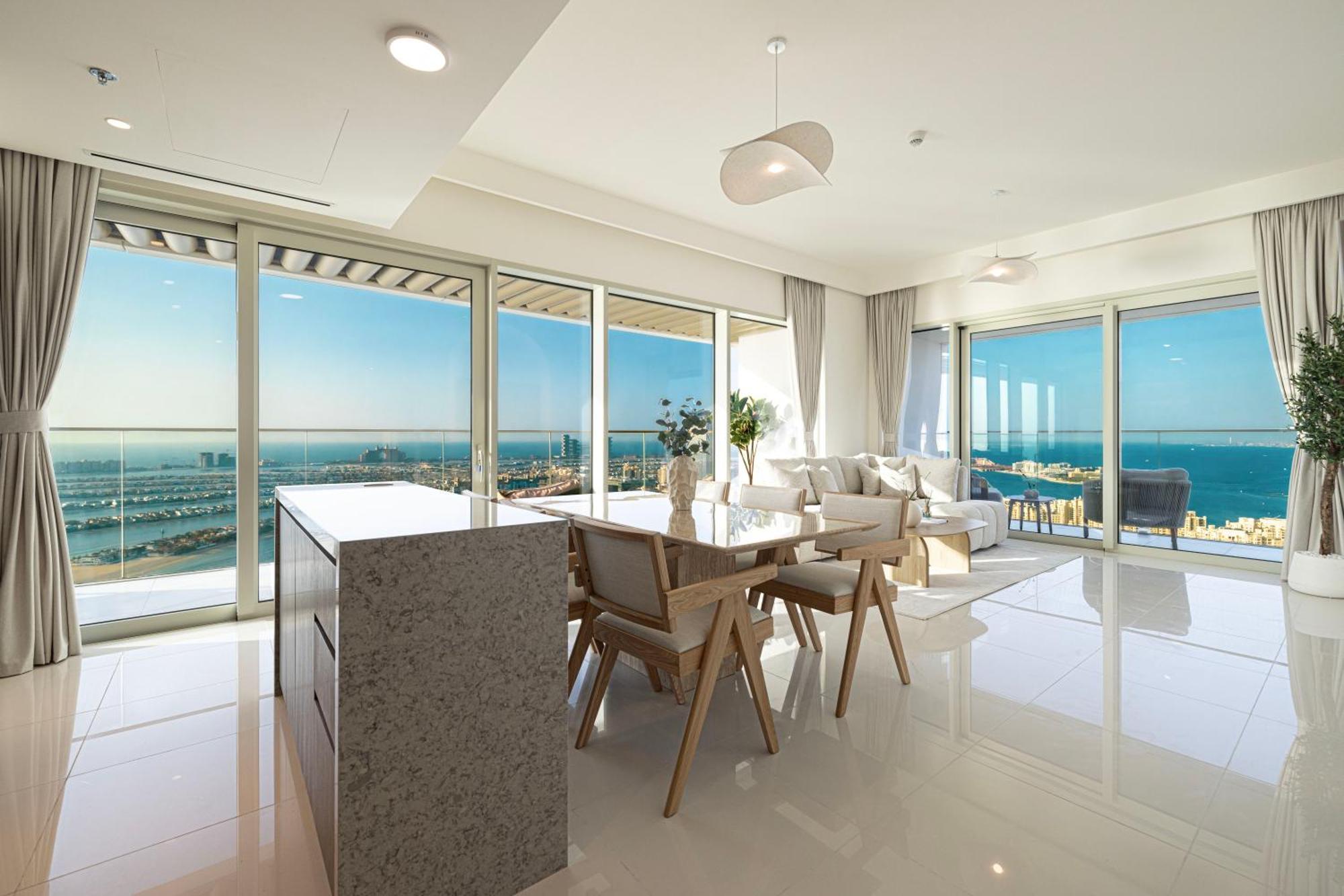 Luxe 4br With Panoramic Views L Marina & Burj Apartment
